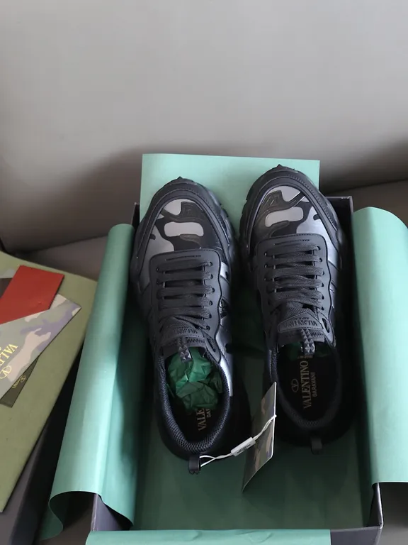 Valentino Shoe 